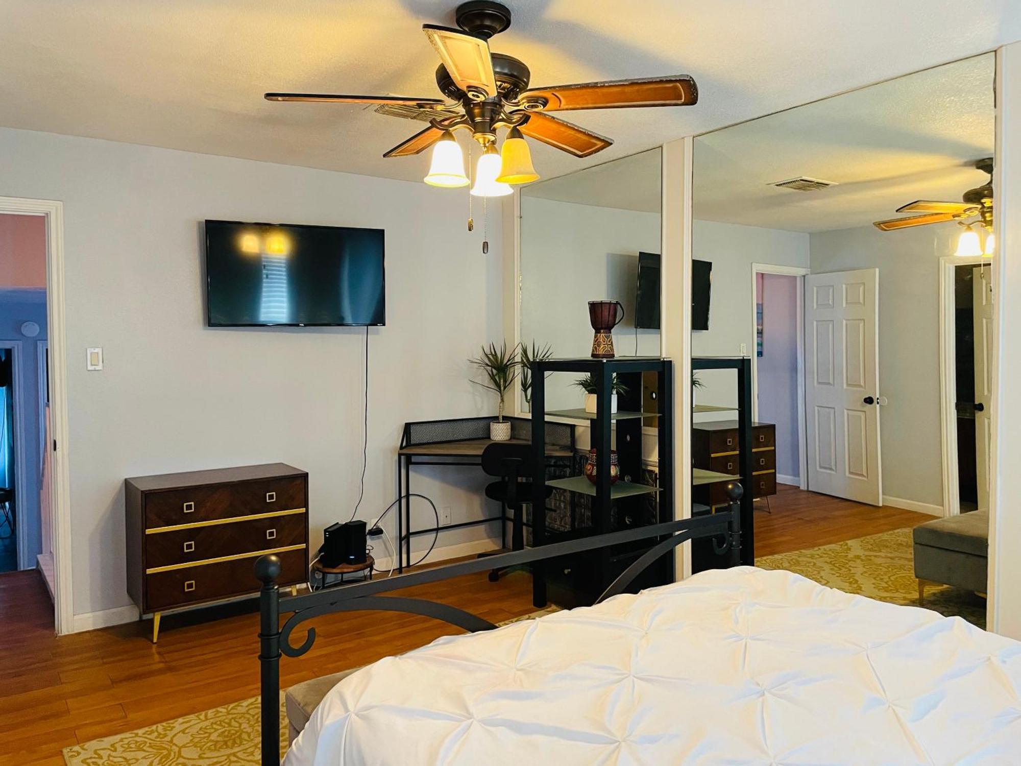 San Antonio Comfort 4 Bedroom 3 Bath Home 5 Mins From Sea World ภายนอก รูปภาพ